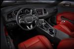 Dodge Challenger SXT 2015 года